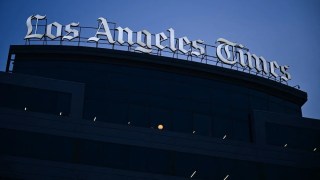 LA Times Guild Asks Readers Not to Cancel Subscriptions After Presidential Endorsement Blowback